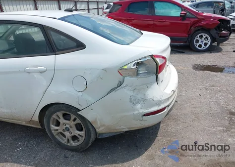 2015 Ford Fiesta Se z USA, uszkodzony, nr VIN 3FADP4BJ6FM198606